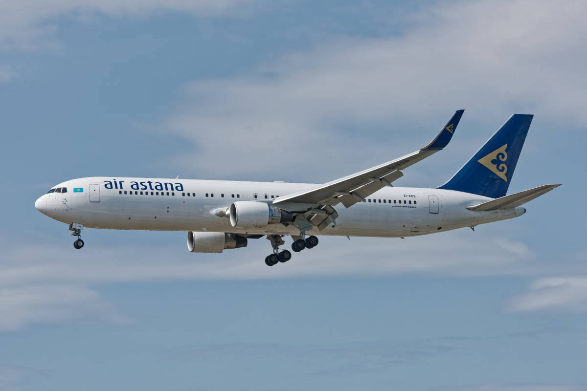 4CAC0E-20250713-163209-2